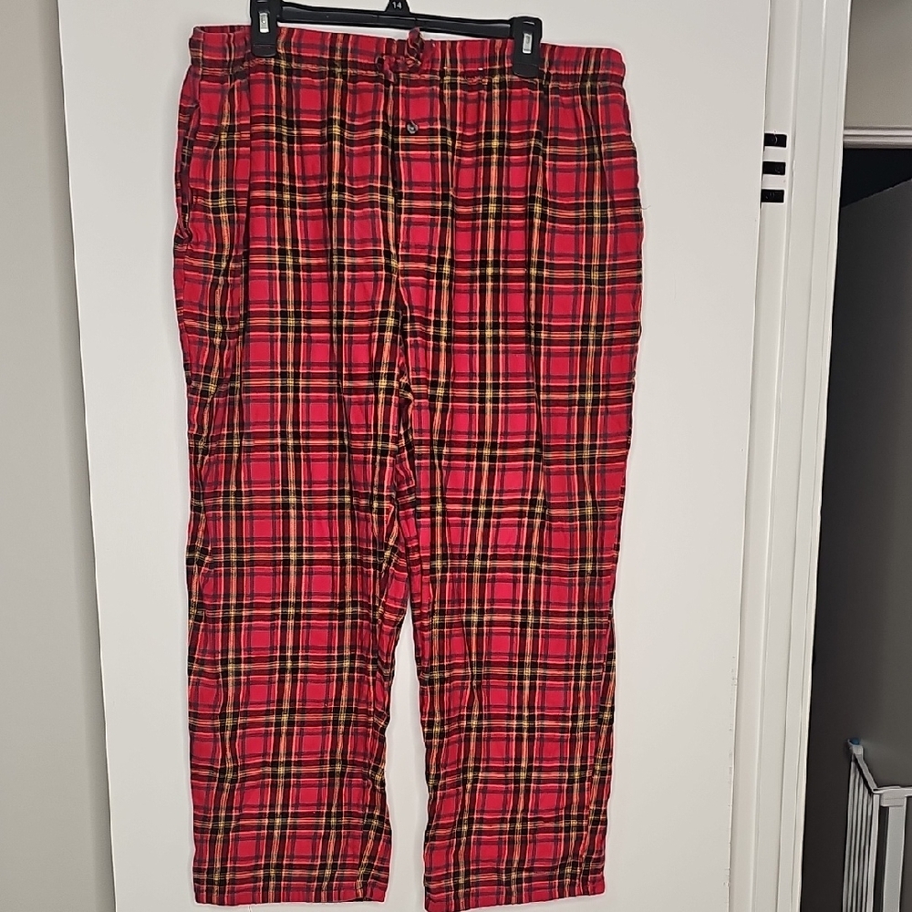 Source Unknown Red Plaid Women's Sleep Pants